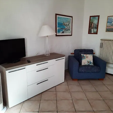 Sul Maggiore Apartment *